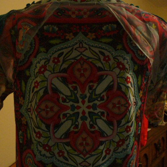 MULTI COLORED BOHEMIAN TOP - Picture 2 of 4